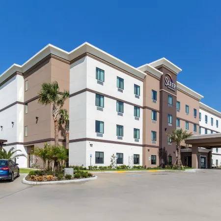 Sleep Inn & Suites Galveston Island Отели рядом с достопримечательностью «Парк Муди Гарденс Аттракшенс Тем»