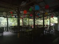 Green Lodge Tangkahan Hotel di Namu Sialang