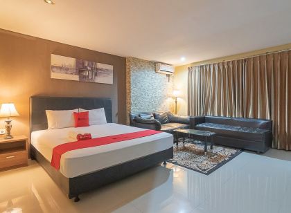 RedDoorz Plus Near Sepinggan Airport 3 Balikpapan