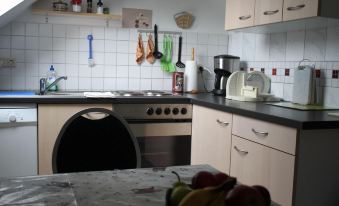 Ferienwohnungen Hees - Housity