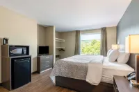 Econo Lodge Dayton North Hotels in Dayton