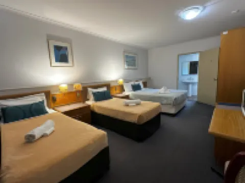 The Q Motel Rockhampton Hotels in Allenstown