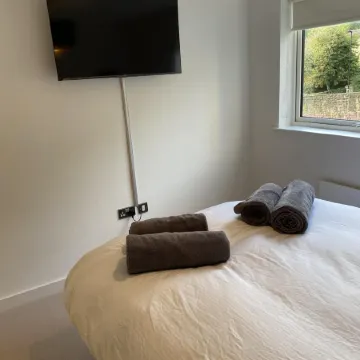 CH Apt 7 2Bed in Bath