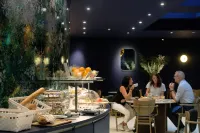 Hotel Eastside (Free Parking Garage) Hotel di St. Gallen