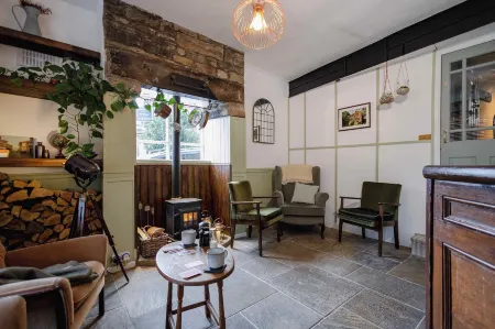 Weavers Guesthouse by Weavers of Haworth