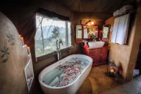 Madulkelle Tea and Eco Lodge - Resorts