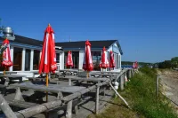 Spinneys Guesthouse & Beach Cottages Hotels in Phippsburg