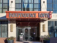 Sosuite at Independence Lofts - Callowhill Hotels near Fairhill Square