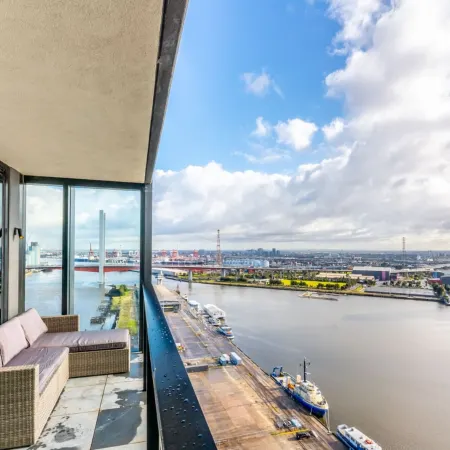 Melbourne Private Apartments - Collins Wharf Waterfront, Docklands