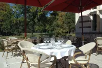 Domaine des Roches - breakfast