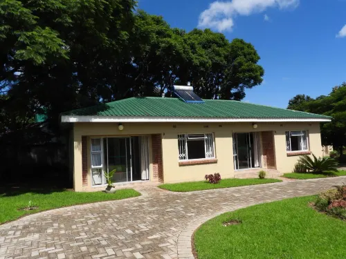 2 Bedroomed Apartment with Kitchenette - 2068 - Apartments