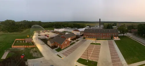 Hotel Millwright Hotels in Iowa County