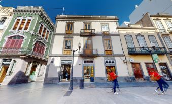 Triana Rooms EH
