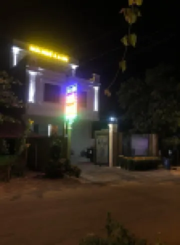 Nha Nghi A&EM فنادق في 