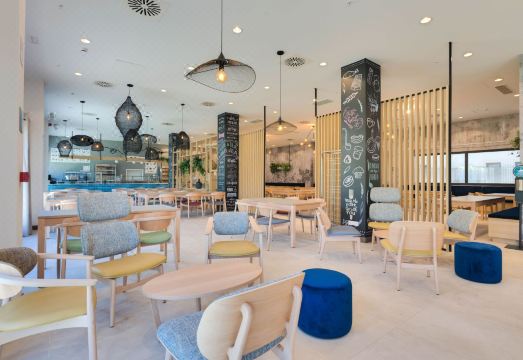 2. 리벤사 리빙 말..