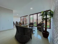 포우사다 고스토소 파라다이스