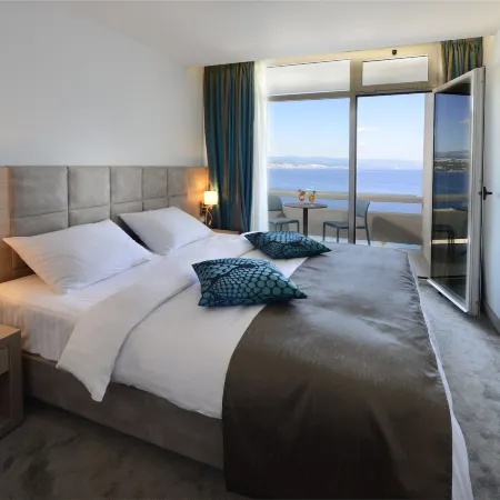 Grand Hotel Adriatic II