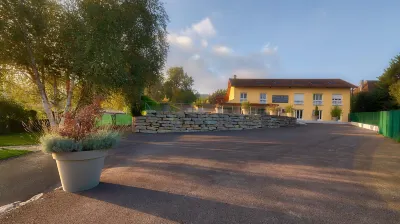 Domaine Chloe du Lac Hotels in Isere