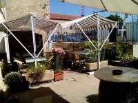 Le Relais Bleu Hotels in Nissan-lez-Enserune