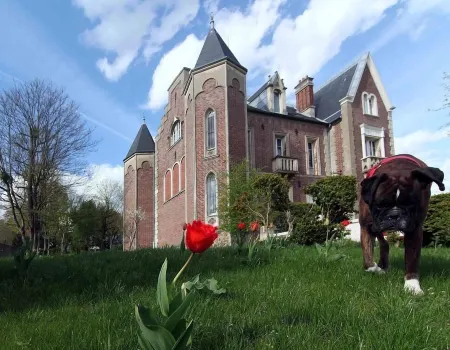 Les Tourelles de Thun Отели в г. Эвекмон