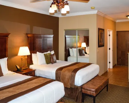 The Lodge at Flat Rock Hotels in Henderson County