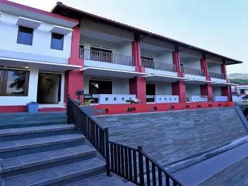 Jazz Senggigi Hotel Отели в г. Batu Layar