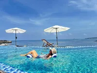 Long Vi Hotel - dao Phu Quy - Beach