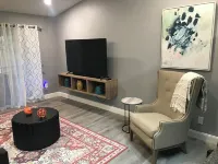 Charming 2-bedroom townhome in fabulous Orlando, family and pet friendly