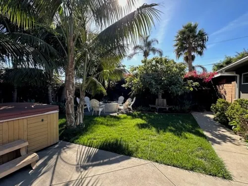 Family Beach  home just 10 minutes to LEGOLAND® California- 3 minutes to BEACH