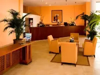 Apartamentos La Caleta