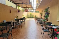 Albatros Hotel Allama Group