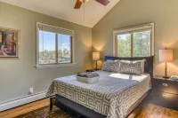 Charming Getaway with Jetted Tub and Outdoor Deck - Cozy Haven