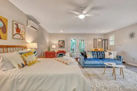 4bd/4ba Lakefront-Spa-Kayak-Near Savannah & Tybee