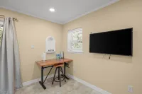 Lake Travis Studio near Volente Hotels in Volente