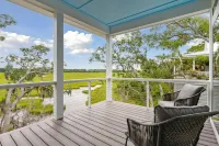 Champagne and Sunsets 에디스토 비치 호텔