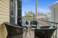 Private Piazzas and Gourmet Kitchen Amenities - Charming Historic Oasis