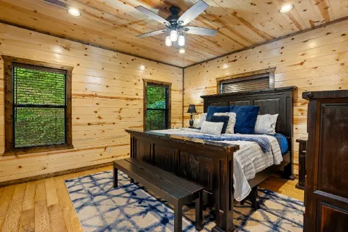 Scenic Mountain Cabin Retreat - Hot Tub, Foosball, Deck Hotels in McCurtain County