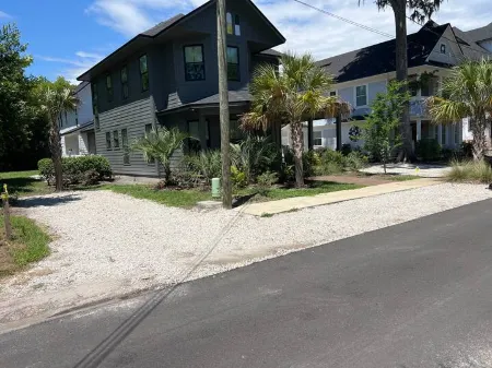 Fully Equipped Kitchen and Central Location - Spacious New Build