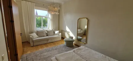 Tyzen39&38 Luxury Apartment Отели рядом с достопримечательностью «404»