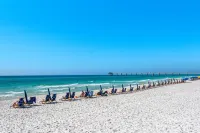 Destin West Bayside Pelican #308