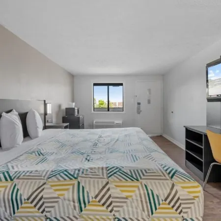 Budget Inn-Norfolk, VA - Oceanview