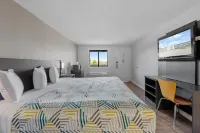 Budget Inn-Norfolk, VA - Oceanview