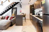 EBS LEGEND PREMIUM SUITE