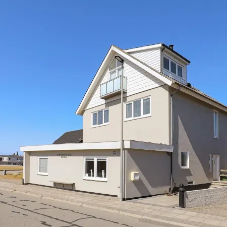 Smart Apartment in Thyborøn near Sea Hotels in Thyboron