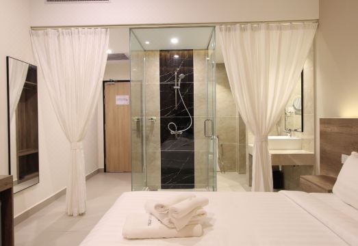 D&F 부티크 호텔 세렘반 2 객실