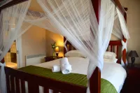 Little River Bed and Breakfast Hotels in Lara