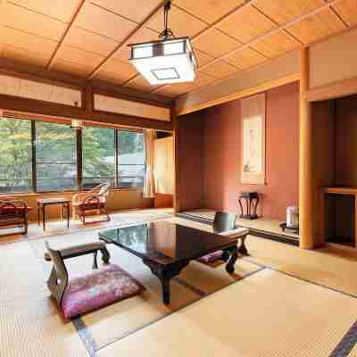 大町温泉 旅館叶家 Rooms