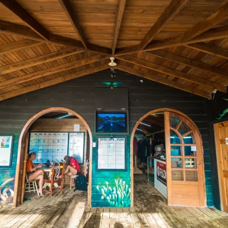 West End Dive Resort
