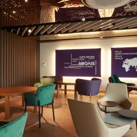 Brosis Hotel Отели рядом с достопримечательностью «Галерея «604»»