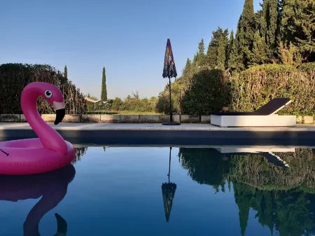 Remy A Dit Отели в г. Майан